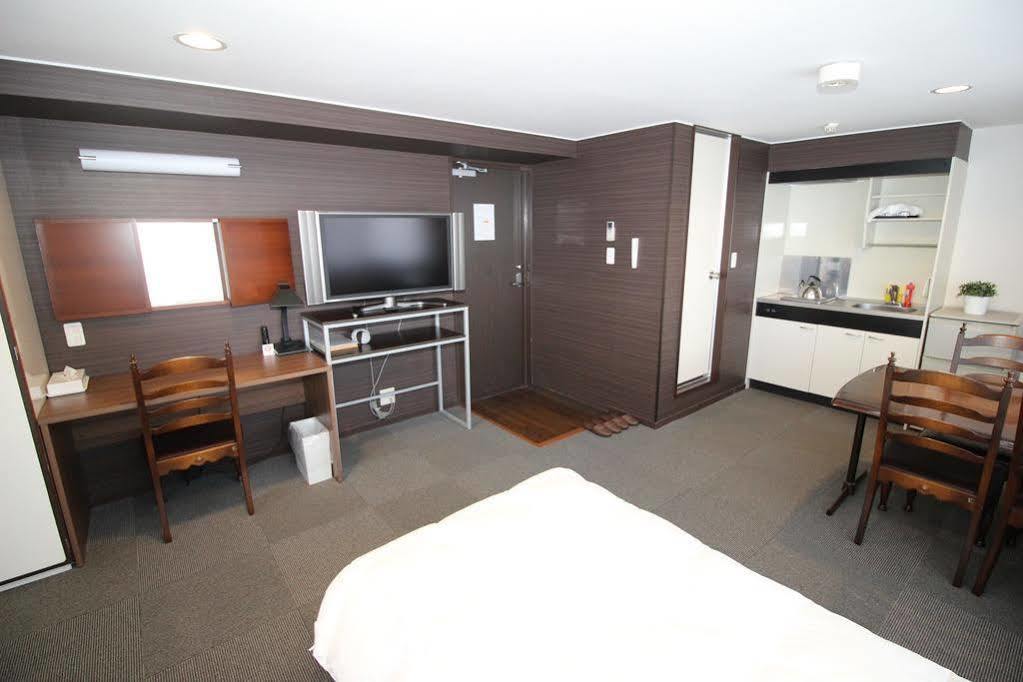 Hotel Chrysantheme كيوتو المظهر الخارجي الصورة